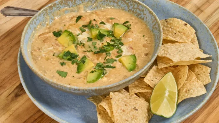 Healthy and Flavorful Widowmaker Creamy White Chicken Chili Recipe for Any Occasion