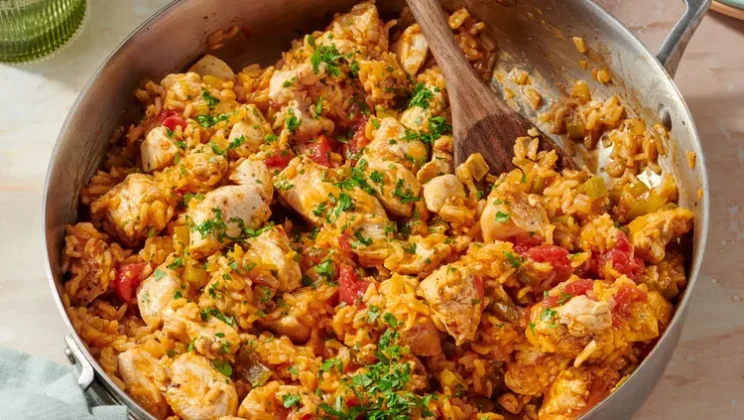Simple and Delicious Arroz Con Pollo Recipe for Beginners