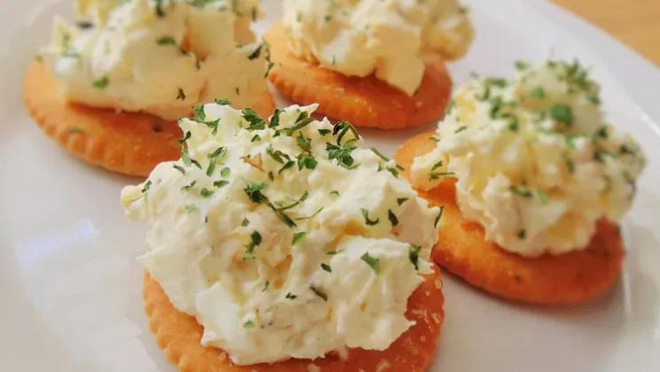 Polish Egg Salad Recipe — Quick and Easy Homemade Snack