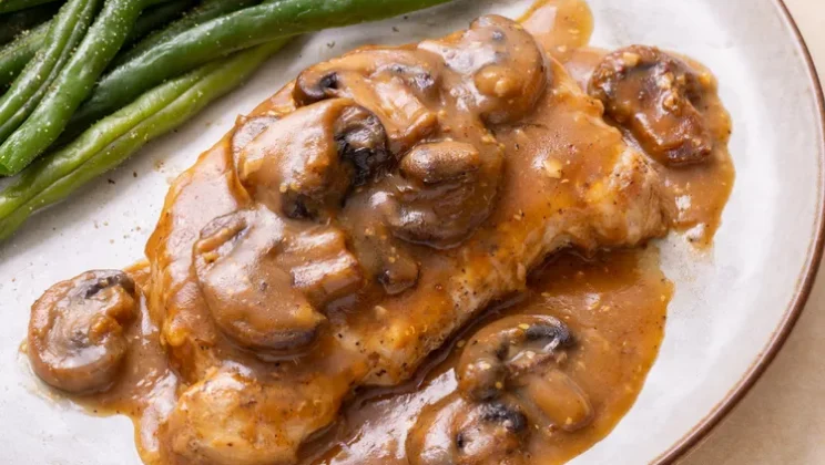 Pork Chops in Garlic Mushroom Sauce Recipe — Quick and Easy Homemade Snack