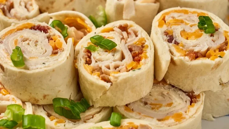 Turkey Bacon Ranch Tortilla Pinwheels Recipe — Quick and Easy Homemade Snack
