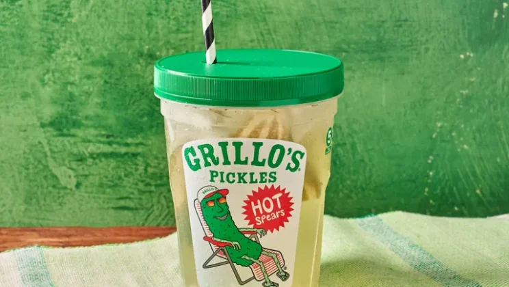 Simple & Affordable Spicy Pickle Jar Margarita Recipe