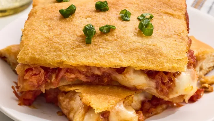 How to Make Delicious Big Batch Pulled Pork Grilled Cheese — Quick & Easy!