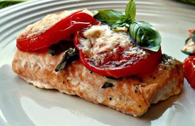 How to Make the Perfect Tomato Basil Salmon at Home