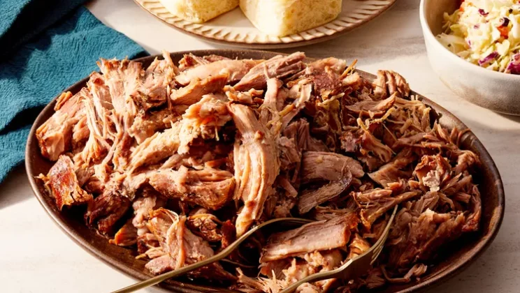 How to Make Kalua Pig in a Slow Cooker (Easy Recipe Step-by-Step)